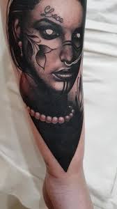 Neo trad piece i did a while ago 🤙🏾  https://www.instagram.com/p/B21B0FZFC9L/