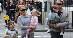 I would give birth as often as i could; Sarah Jessica Parker Discusses Her New Wine And Son S College Plans Littlethings Com