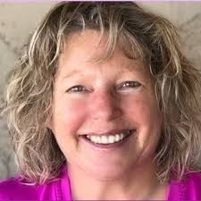 Daisy Anderson (@daisysellshouses) • Threads, Say more