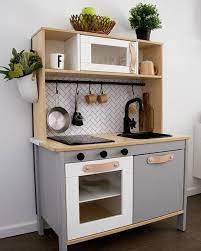 2 little wildlings na instagramu at least one kitchen in the house is clean ikeakids ike ikea kuche kinder ikea spielkuche kuche fur kinder
