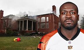 Antwan House's Instagram, Twitter & Facebook