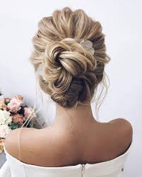 Unique Updo Hairstyle High Bun Hairstyle Prom Hairstyles Wedding Hairstyle Ideas Wedding Wedd Short Wedding Hair High Bun Hairstyles Vintage Wedding Hair