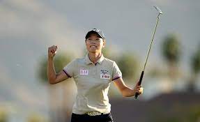 Sun Young Yoo Is Funny Her Command Of The English Language Is So Good She Can Banter With Ease Golf Week S Beth Ann Baldry A Young Banter Soccer Field