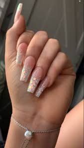 Acrylic nails are beautiful and very useful for strengthening the nails. Glitter Ombre Acrylic Nails Acrylic Nails Red Acrylic Nails Nails