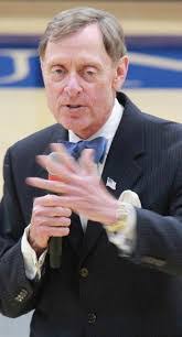 Michael Lickteig's Instagram, Twitter & Facebook