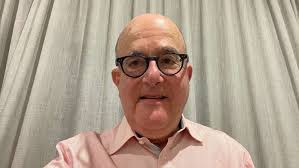 Nachfahren jüdischer Familien aus Sontra über Stolpersteine