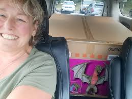 Seen this one another page..and had to save and share with you guys.. just  so some people will know the difference 😂😂😂