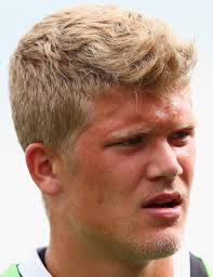 Og efterfølgende humpede han altså væk fra træningsbanen. Andreas Cornelius Contact Number