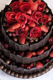 Chocolate Cake With Red Roses Chocolate Strawberries Chocolate Truffle Cake Cake Decorating