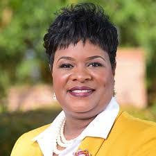 Malika Walker's Instagram, Twitter & Facebook