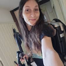 Ariel Rhea's Instagram, Twitter & Facebook