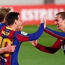 Similar players to lionel messi table. Lionel Messi Has Donated 28 Penalties To Teammates Barca Blaugranes