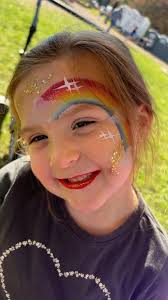 Message me or comment! I also do belly paintings for expecting mommas!☺️💕