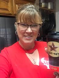 Free car wash for veterans at Tommy's Express