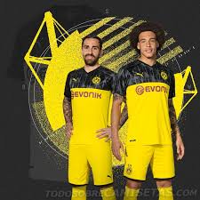 Wo früher kohle und stahl das stadtbild prägten, bieten sich dem konsumenten heute ausgedehnte einkaufsmöglichkeiten. Borussia Dortmund 2019 20 Puma Cup Kit Todo Sobre Camisetas