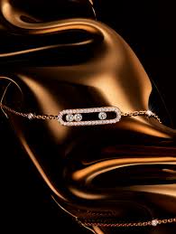 Founded in paris in 2005, the jewelry maison is orchestrated by valérie messika, daughter of the famous diamond dealer andré messika. Jewelry And Diamond Jewels Messika Official Website