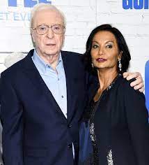 Ridley scott directed a maxwell house coffee commercial that starred shakira caine. 46 Years Ago Michael Caine Saw A Girl In An Ad Found Her And Married Her