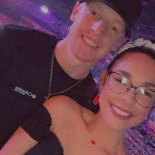 Kate Bright's Instagram, Twitter & Facebook