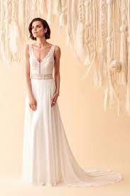 Ein brautkleid ist für jede frau etwas ganz besonderes. Vintage Happy Brautmoden Gefunden Bei Happy Brautmoden Brautkleid Elegant Elegantes Brautkleid Marylise Vintage Hochzeit Kleider Kleid Hochzeit Brautmode