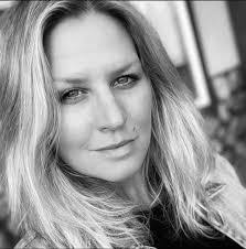 Sarah Cichon's Instagram, Twitter & Facebook