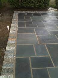 Pa Blue Flagstone With Belgium Block Border Patio Stones Patio Planters Paver Patio