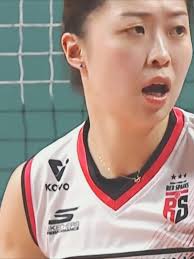 good news ternyata cidera park eunjin lbh ringan dari bukirichi dan  dipastikan hanya dimainkan pd saat babak play-off nanti, get well soon  eunjin see you at play-off game #redsparks #parkeunjin