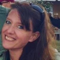 Veronica Thornton's Instagram, Twitter & Facebook