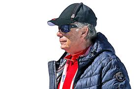 Peter schröcksnadel, ösv başkanı olarak çalışmasına ek olarak, ösv'nin avusturya skiteam handels und beteiligungs gmbh, austria ski nordic veranstaltungs gmbh, austria ski wm und großveranstaltungs gmbh ve austria ski veranstaltungs gmbh gibi dört bağlı kuruluşunun genel. Osv Schrocksnadels Wurfel Fallen Erst 2020 Sport Orf At