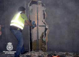 Luis miguel rodríguez pueyo deberá continuar en prisión hasta cumplir los más de 18 años a los que le ha condenado el tribunal de la audiencia provincial de cádiz por el secuestro de un. La Banda Del Estafador Rodriguez Pueyo Quiso Secuestrar Al Hijo De El Pocero