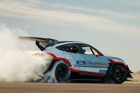 Ford mustang mach e 1400. Ford Mach E 1400 Mit Sieben Motoren Und 1 419 Ps Www Rallye Magazin De