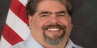 Chris Voll's Instagram, Twitter & Facebook