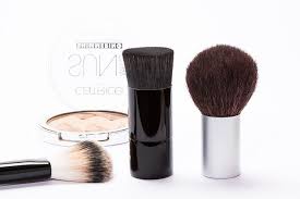 Tidak lupa kami juga akan mengulas beberapa rekomendasi produk kosmetik yang cocok untuk ibu hamil. Rekomendasi Kosmetik Yang Aman Untuk Ibu Hamil