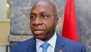 Téte António reage às denúncias do Lil Pasta News e exonera Elsa Caposso no  cargo de directora do RH do MIREX