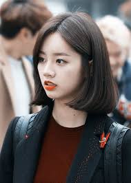 Pin By Nikki Decker On Style Kpop Short Hair Korean Short Hair Short Hairstyles For Thick Hair