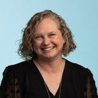 Kendra Wright's Instagram, Twitter & Facebook