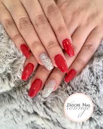 Pin By Juile On Coffin Nails Red And Silver Nails Silver Nails Red Nails Glitter The first nail idea we would like to show you is this simple but stylish look.