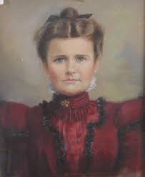 Isabelle Bowen's Instagram, Twitter & Facebook