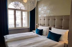 Wer es genauer wissen will. Grandioses Design Tolle Lage Motel One Wien Staatsoper Annalisa S Hotelworld