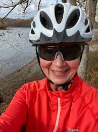 What parts of the Armstrong trail are enjoyable and where to stay near the  trail?