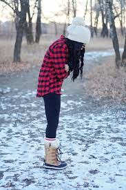 The Hottest Holiday 2017 Fashion Trends Are Actually Timeless Items You Can Add To Your Forever Holiday C Winter Fashion Outfits Flannel Outfits Winter Fashion