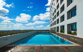 Harga april 2014 adalah rm1991 dari port klang ke port kuching. Crystal Crown Hotel Harbour View Port Klang Klang Harga Terkini 2021