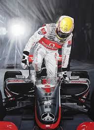 Pin By David Mills On Lewis Hamilton Lewis Hamilton Motorsport Art Sports Prints