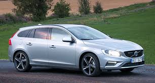 The v60 proves that volvo still does wagons right. 2017 Volvo V60 Newcartestdrive