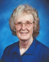 Esther Chastain's Instagram, Twitter & Facebook