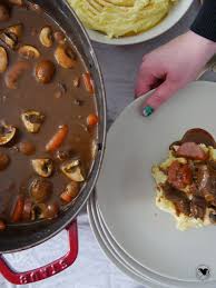 Schmorgerichte Fur Zuhause Boeuf Bourguignon Rezept Rezepte Einfache Gerichte Schmorgerichte