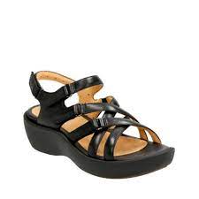 Un Omega Wide Fit Clarks Omega Fitness