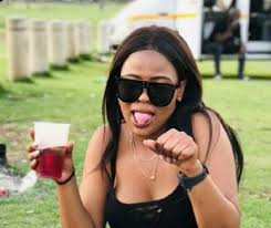 Ama piano moves | 8m people have watched this. Mash Ken On Twitter Most People Don T Know That Papers Was A Dj And That He S The One That Came Up With A Lot Of Dance Moves Including The Pouncing Cat Dance The