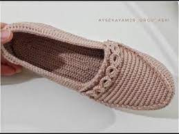 Cok Sik Bir Babet Yapimi Daha Youtube Crochet Shoes Crochet Shoes Pattern Diy Crochet Slippers