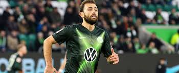 Admir mehmedi fifa 21 has 3 skill moves and 3 weak foot, he is. Vfl Wolfsburg Ruckkehr Von Admir Mehmedi Weiter Offen
