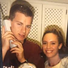 Erin Edwards (@mama_ed_31)